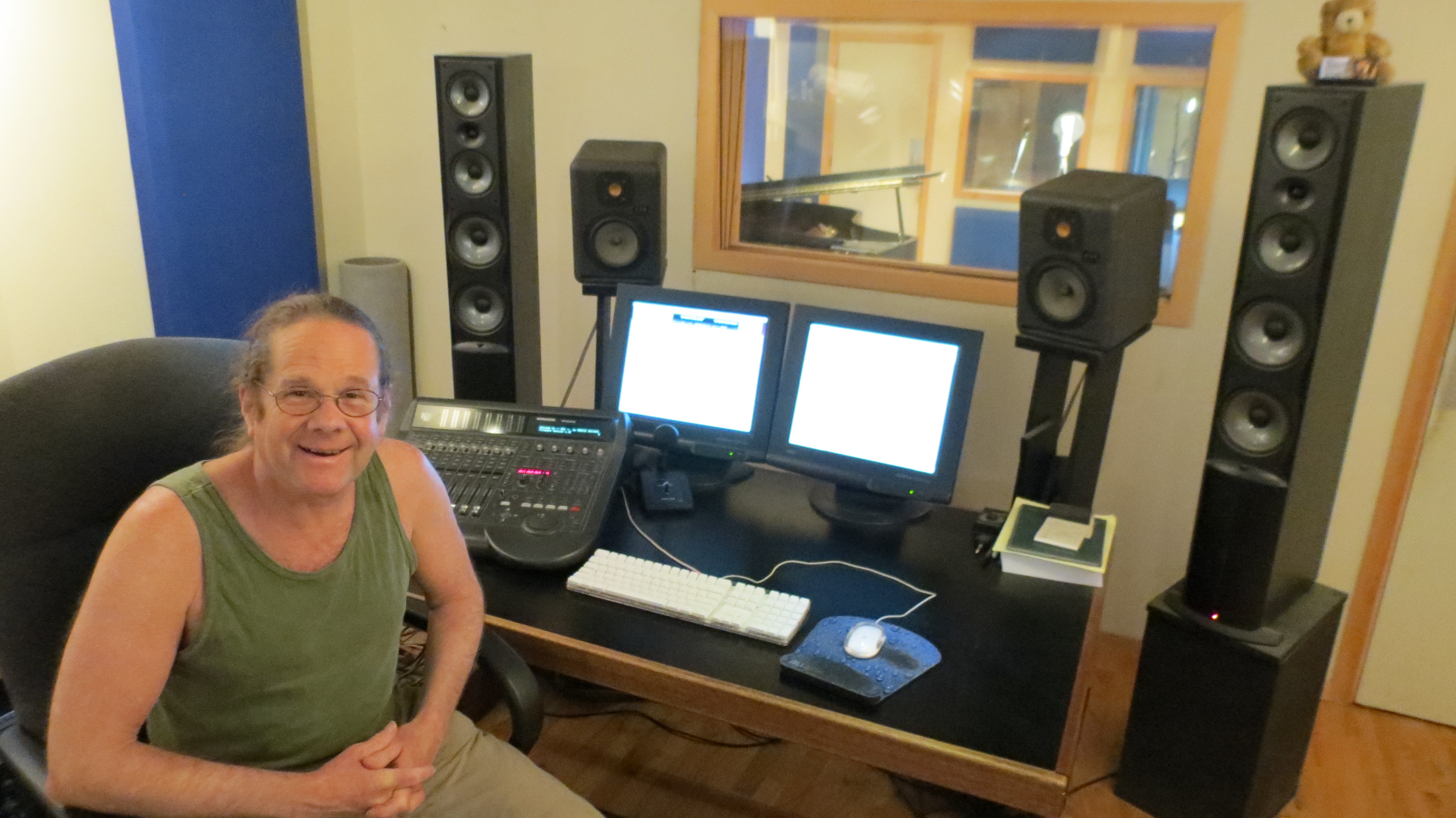 Living for Goosebumps – Justin Mayer at Bear Creek Recording Studio